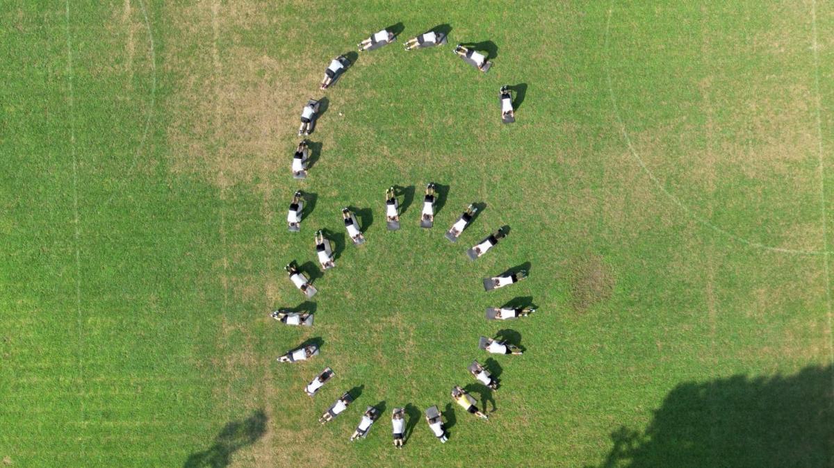 Un "6" gigante per Franco Baresi: l'omaggio della Biellese
