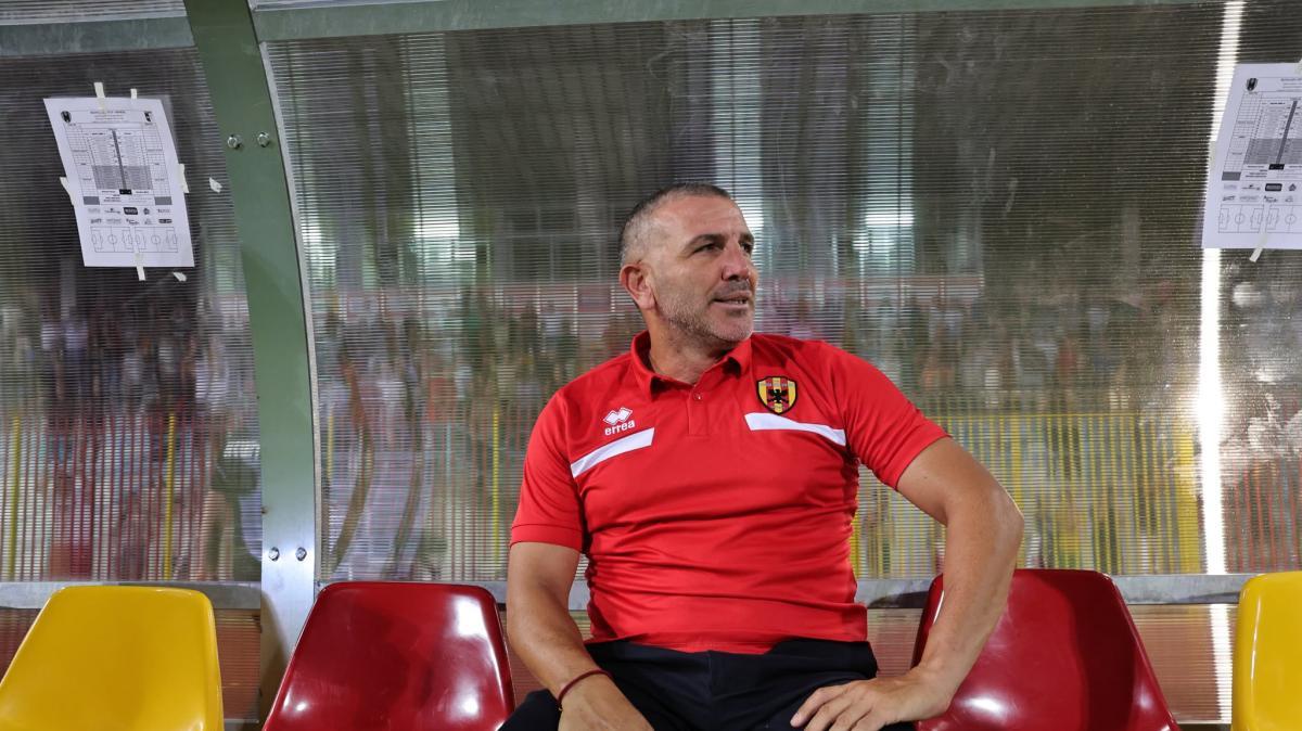 Nuova Igea Virtus, Ferraro: "Dubbi sul gol annullato. Noi anti-Reggina? Ce la giocheremo fino alla fine"