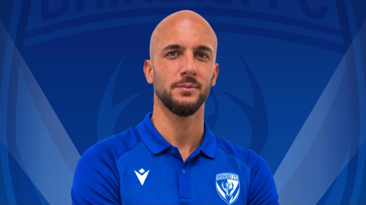 Il Brindisi pesca dalla Serie C: ufficiale l'arrivo di Simone Calvano