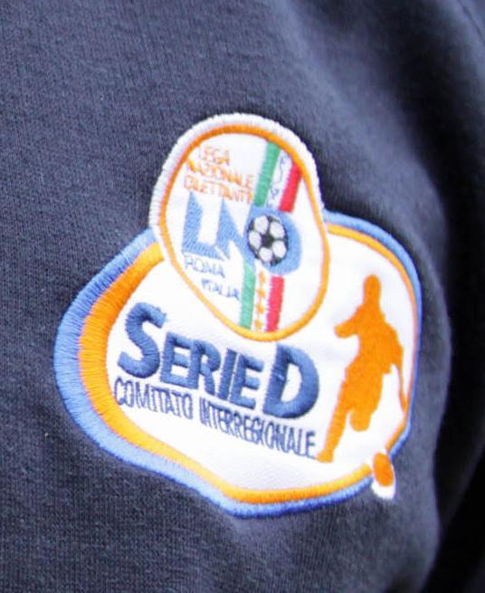 Acireale, continuano le proteste della tifoseria: apposto uno scalpo con un cappio annodato all'abitazione di Di Mauro