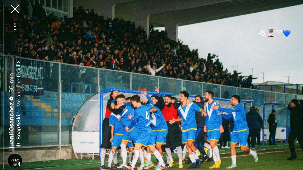 Brindisi, Sanchez spegne le voci di mercato? L'indizio social