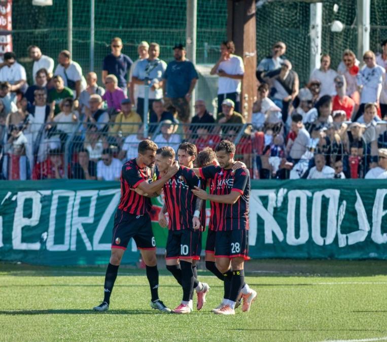 Lucchese, Sirbu e Dionisi trascinatori: la coppia gol è da capocannonieri