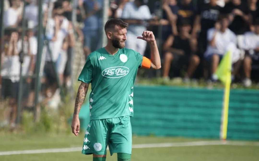 Fezzanese, Bruccini raggiunge quota 100 gol in carriera: una vita tra i professionisti