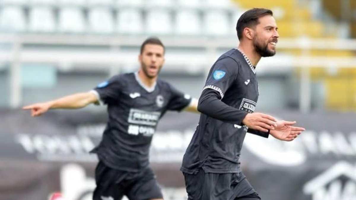 Atletico Ascoli, prende forma la rosa: confermati sei giocatori, in arrivo Guadalupi e Bianchimano