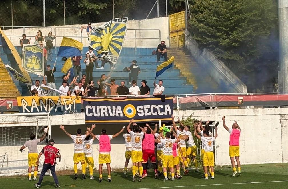 Serra Riccò, cinque vittorie su cinque: la “Bombonera” ligure fa sognare