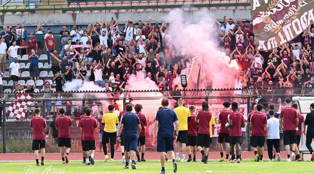 Acireale, Palella: “Fino a venti giorni fa questa squadra non esisteva. Testa bassa, al resto penserà il tempo”. E il mercato non è finito