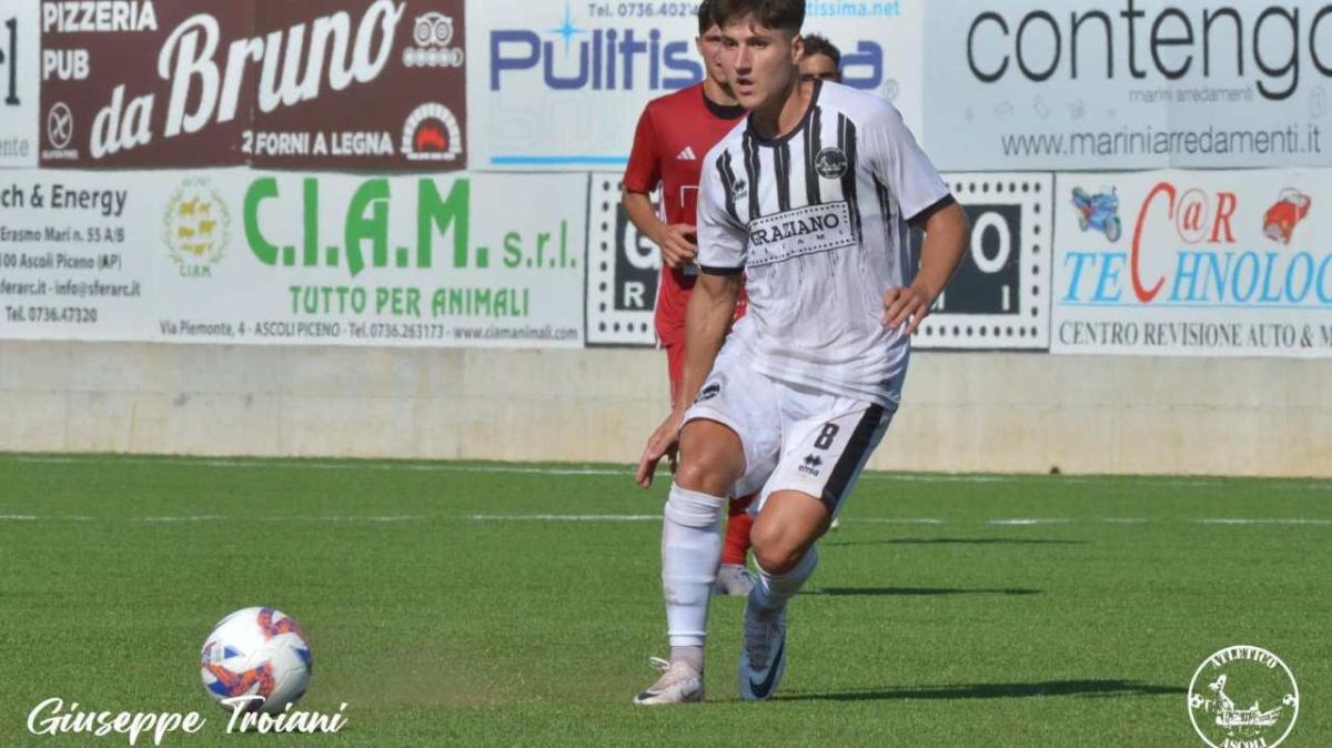 Il Brindisi prova il colpo dalla Serie C: vicino l'arrivo di Daniele Olivieri