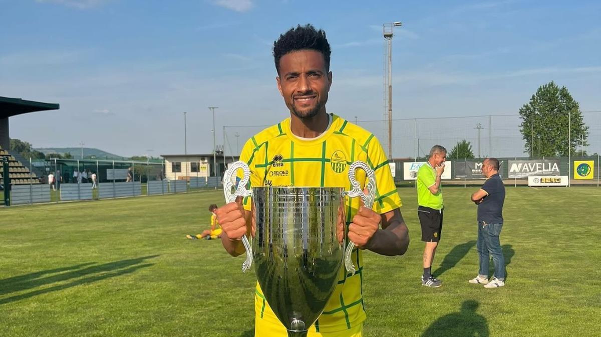 Senza scarpe e un sogno realizzato: Rachid Arma: "Mi chiamavano il Weah della Provese. Alternavo scuola, lavoro e calcio per capire cosa fare da grande"