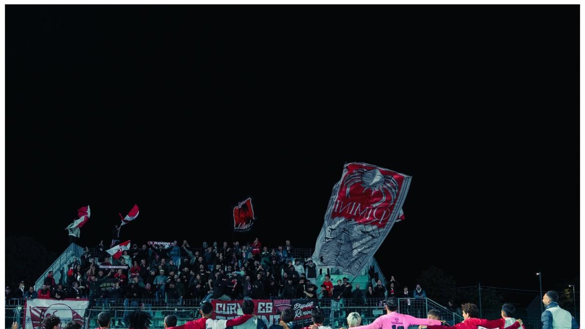 Imolese-Rimini, polemica sui biglietti: la Curva Ospiti scende a 10 euro