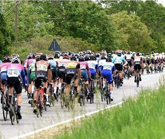 Torna il Giro delle Valli Aretine: sfida tra Elite e Under 23