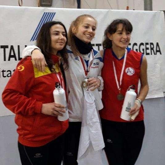 Giavellotto e disco: doppio titolo toscano per Noemi Biagini dell’Alga