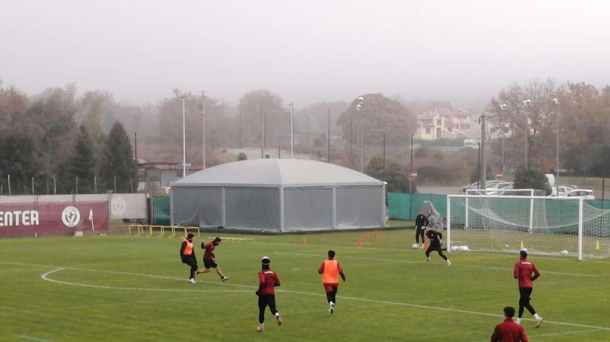 Svolta 4-2-3-1 e Varela Titolare: L'Arezzo Cerca i Tre Punti per Dimenticare Livorno