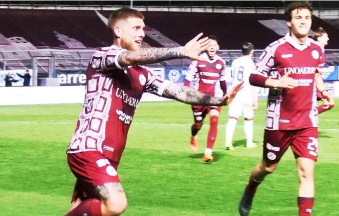 Calciomercato Arezzo: Ravasio in procinto di passare al Pescara, intesa vicina per il ritorno di Iaccarino