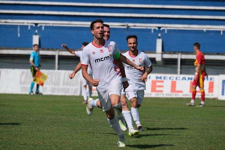 Pagelle - Terranuova Traiana vs Giulianova (1-1)