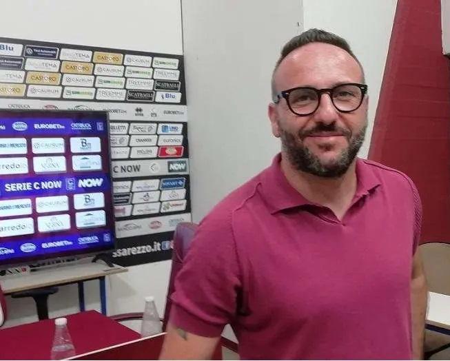 Arezzo sotto processo: rabbia Cutolo, squadra in ritiro verso l'Ascoli