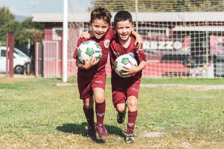 Oltre il calcio: educazione e rispetto all'Accademia Calcio Arezzo