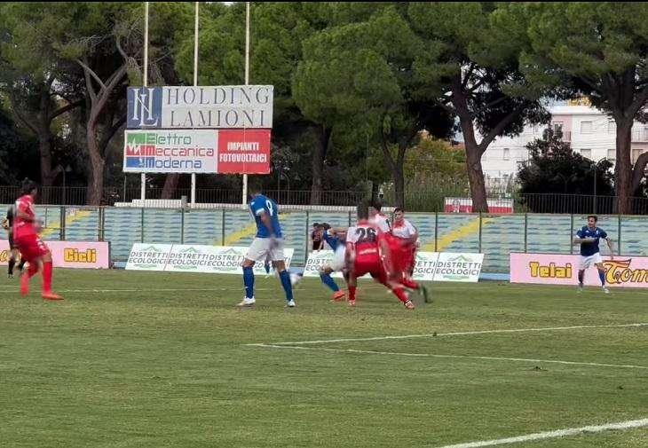 Campionato di Serie D : Grosseto - Sangiovannese 2 - 0 