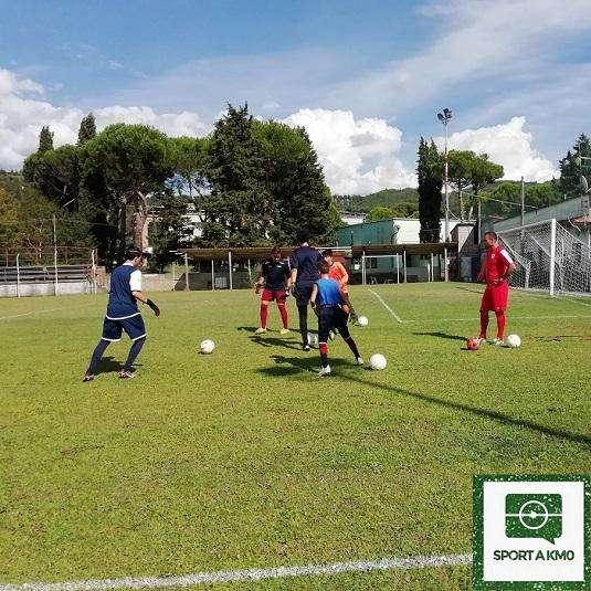 Olmoponte Arezzo : La professionalità di fare calcio.