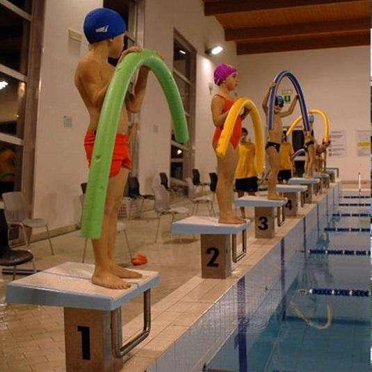 Baby Acquatic’s Day e saggio di Natale nella domenica della Chimera Nuoto