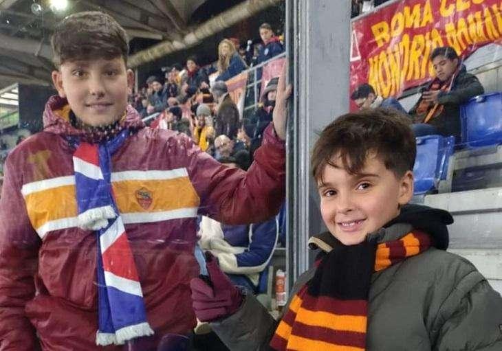Il bel gesto fair play di Samuele con il coetaneo giallo rosso 