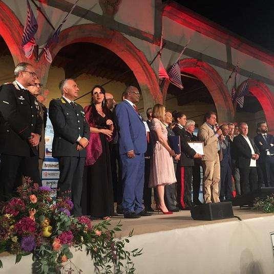 SALE L’ATTESA PER LA NOTTE MAGICA DEL XXIV PREMIO INTERNAZIONALE PLAY- MENARINI