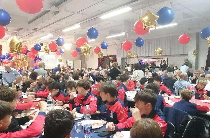 L'Indicatore Compie 50 Anni: Festa Grande con Istituzioni e Sport per Celebrare Amicizia e Volontariato