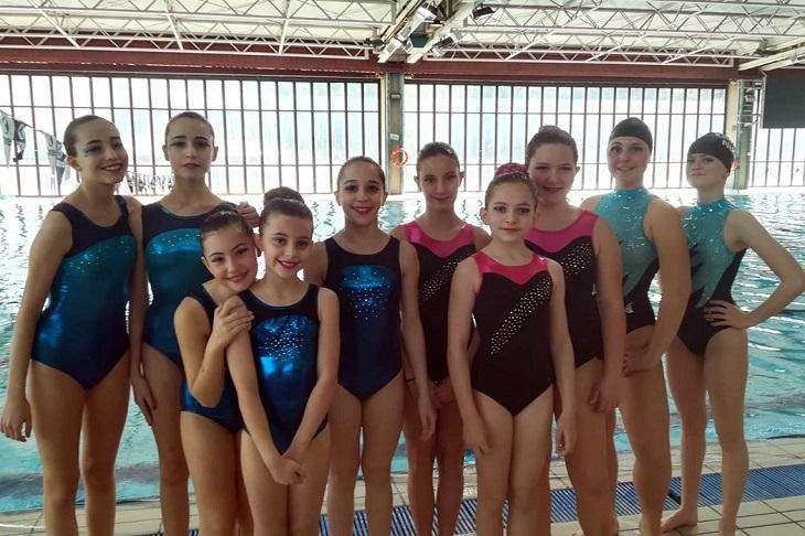 Quattro medaglie regionali nel balletto per le sincronette della Chimera Nuoto 