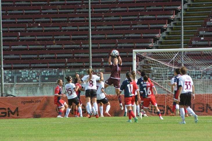 Battaglia per la Serie A: Arezzo e Bologna faccia a faccia
