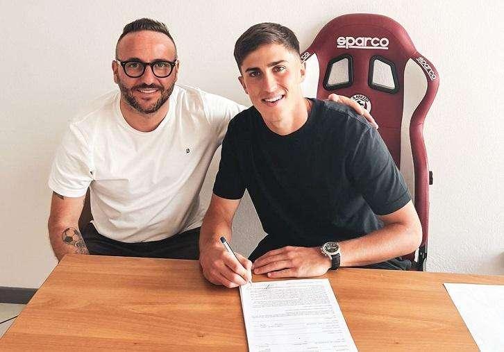 Arezzo, colpo di mercato: arriva Righetti, un esterno completo
