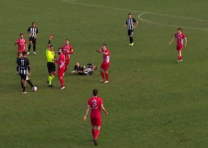 Espulsione shock nel derby: Degl'Innocenti lascia il Terranuova Traiana in dieci