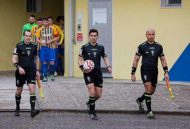 Gli Arbitri della Sezione d' Arezzo scendono in campo   