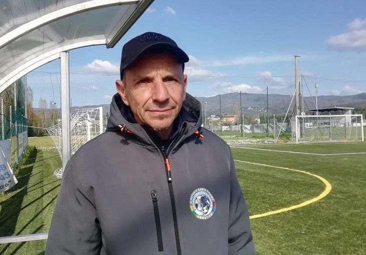 Riccardo Mendicino: L'Anima Educativa di "Calcio Champagne"