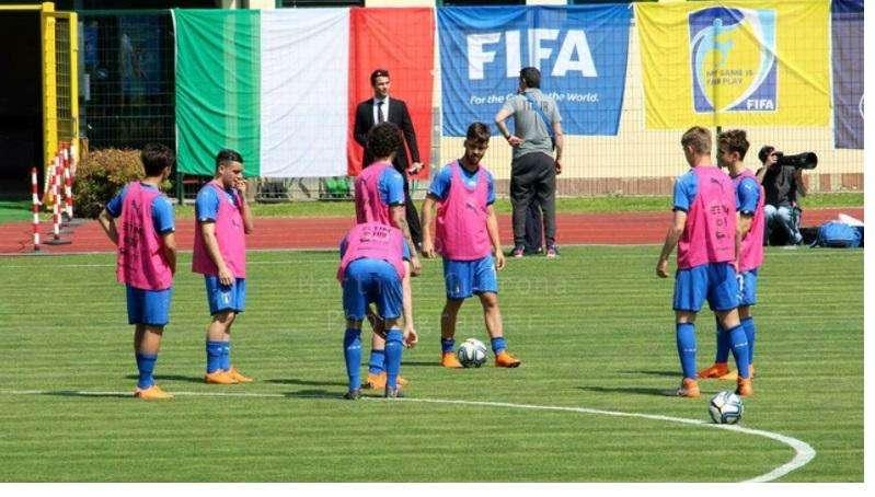 Nazionali e Primavera: tutto sospeso. Il calcio dei giovani sembra tornato al 2020 e nessuno se ne preoccupa
