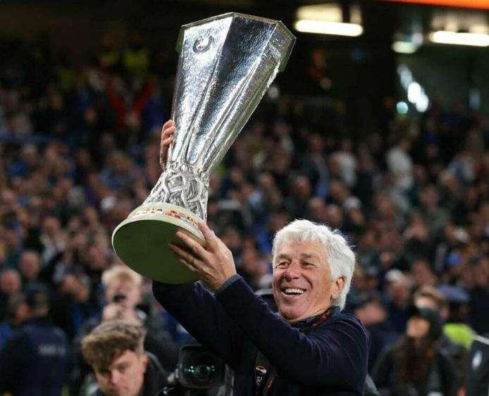Gasperini: "L'Atalanta vince senza debiti. Avete visto che succede in Italia"