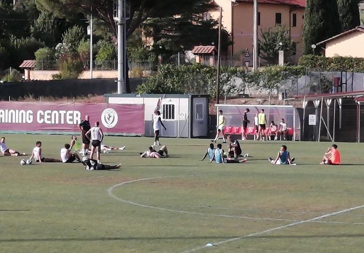 Arezzo, mercato rovente: attesa per Iaccarino, Cagnano a un passo dalla difesa