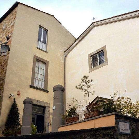 La Casa di Riposo “Fossombroni” sospende gli ingressi alla struttura