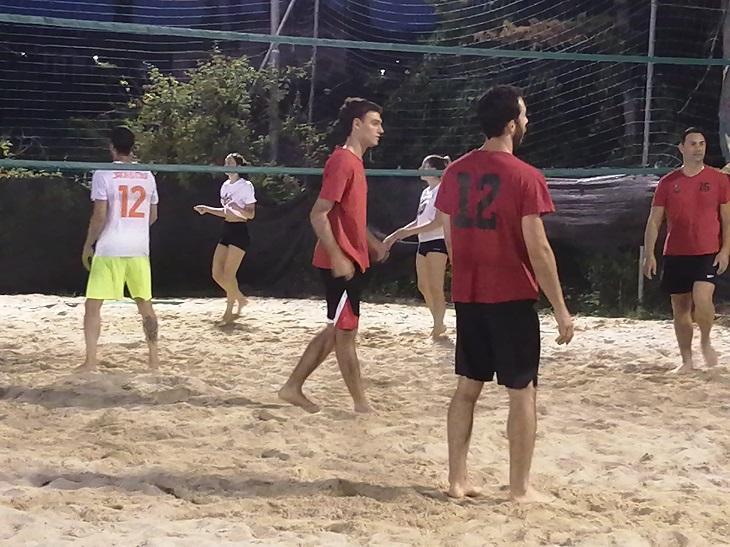 Schiacciate d’Estate: l’energia del Beach Volley UISP infiamma il Blue Team