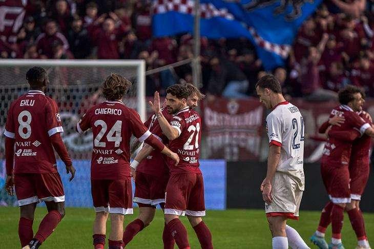 Pagelle Arezzo-Perugia: Tavernelli da urlo, è lui l’uomo del derby.