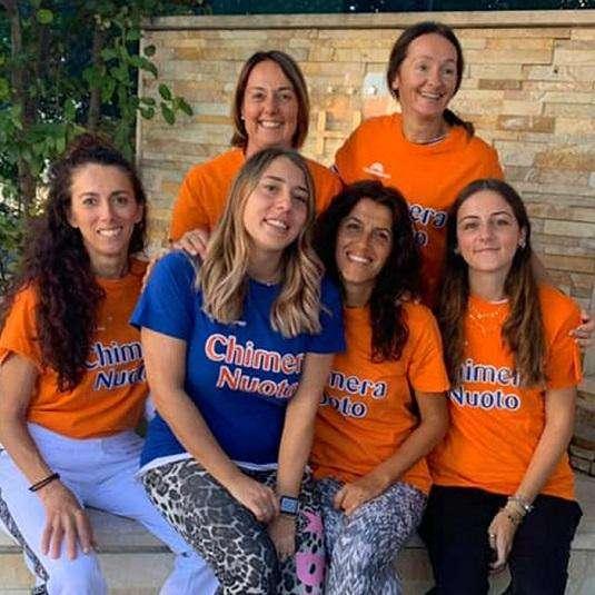 Bambini e genitori in vasca per un doppio Baby Acquatic’s Day