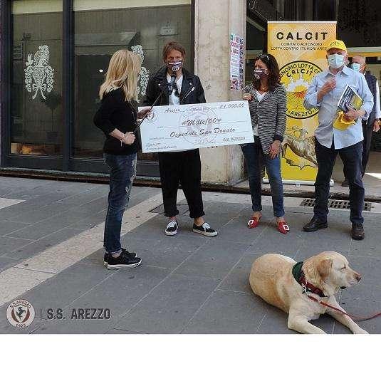 SS Arezzo: Sicurezza e Solidarietà, consegnato il primo assegno al Calcit di Arezzo