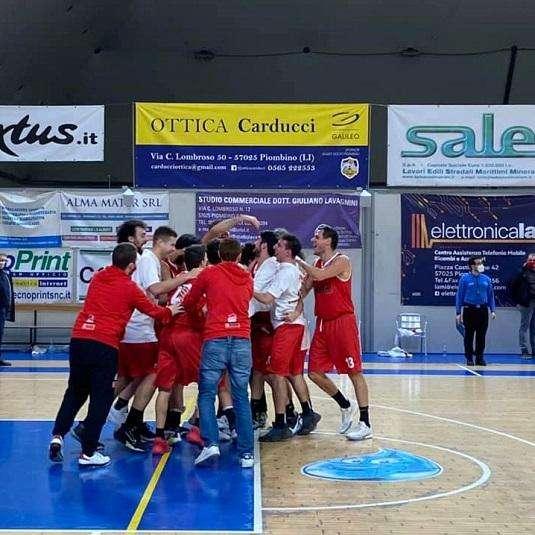 Serie B : Solbat Golfo Piombino vs San Giobbe Basket Chiusi 69 - 81 