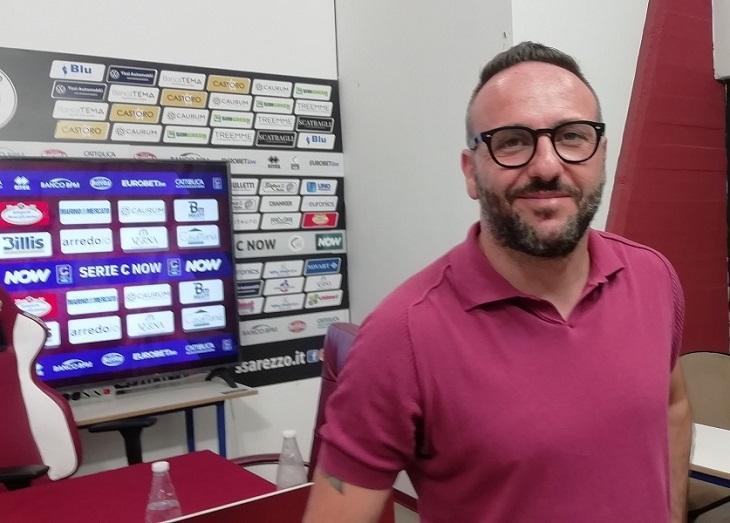 Calciomercato caldissimo in casa Arezzo: il ds Aniello Cutolo accelera per regalare a mister Bucchi l'affondo decisivo.