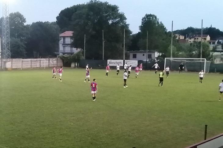 L’Indicatore vola in semifinale: il "Nocciolini" si tinge di rossoblù