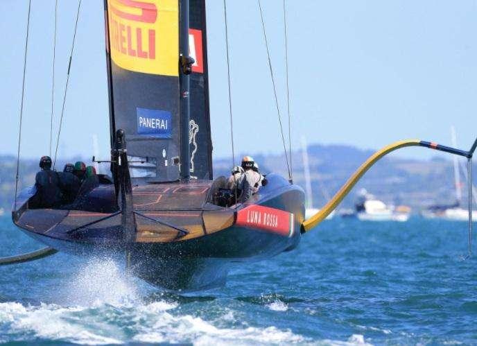 Luna Rossa, doppietta trionfale! E la Prada Cup è tua: 7-1 a Ineos. 