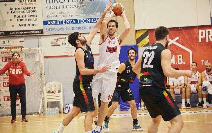 Serie B di Basket : San Giobbe Chiusi - Paffoni Fulgor Omegna 66-75 