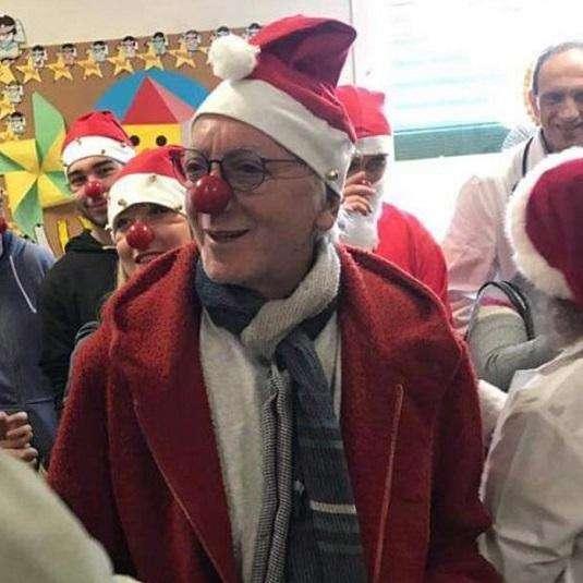 Babbi Natale in sella per portare doni alla pediatria del San Donato