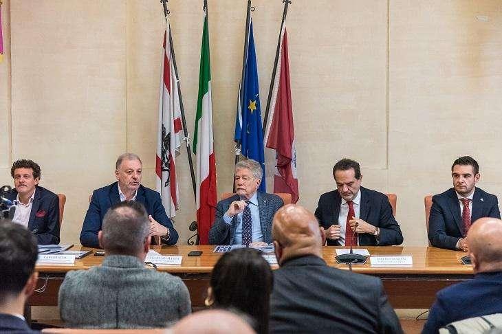 Sogno amaranto: Manzo punta alle stelle