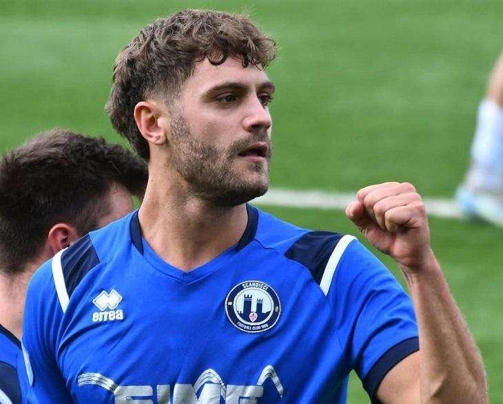 Niccolò Del Pela Saluta lo Scandicci: Priorità agli Studi per il Bomber Blues