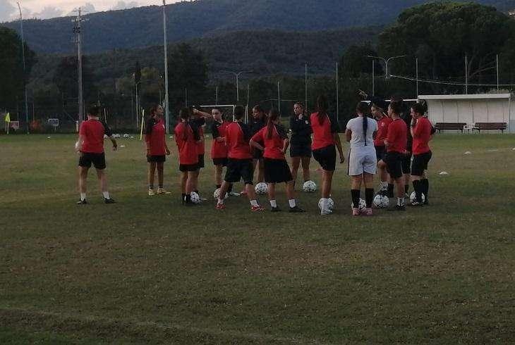 Juniores Tegoleto Women, che Partenza! Pontedera Battuto e Vetta della Classifica. 