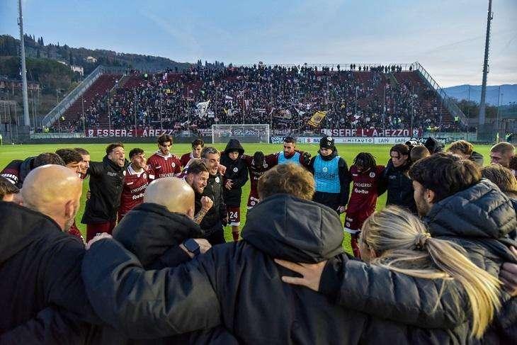 Scacco matto al "Comunale": Bucchi sfida il maestro Mandorlini.